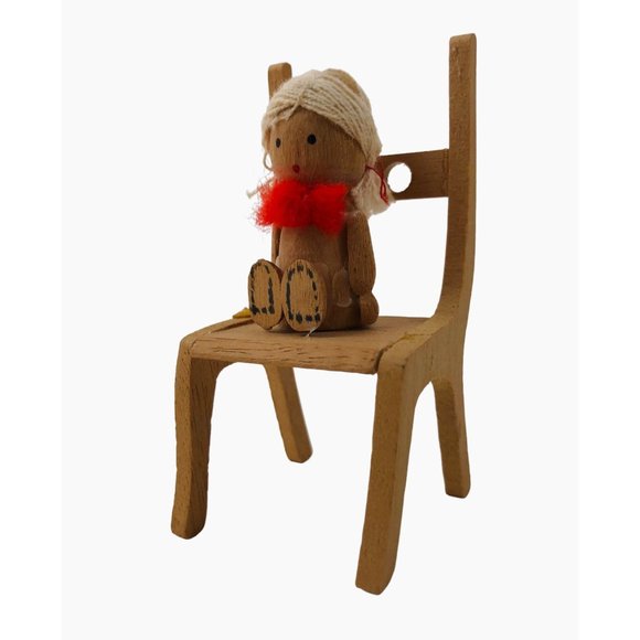 Vintage Wood Ornaments Set of 6 Fabric Yarn Painted Christmas Tree Holiday Decor - Picture 7 of 10